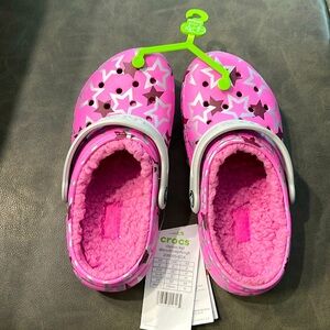 Crocs Fleece Pink J2 New with tag